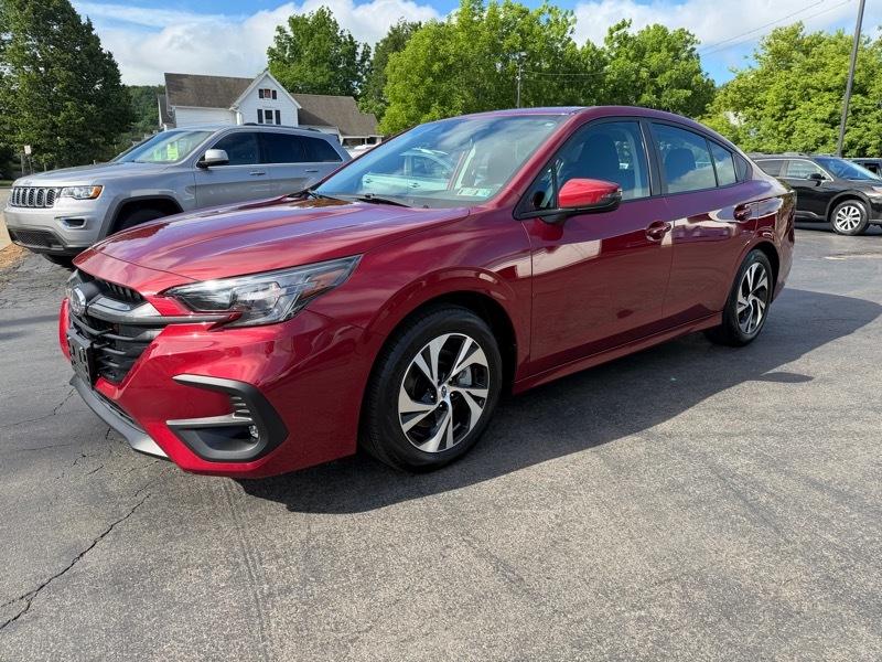 Subaru Legacy Premium 2025