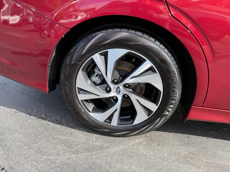 Subaru Legacy Premium 2025