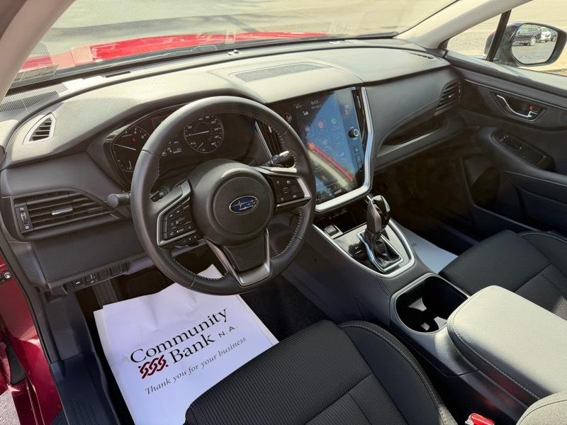 Subaru Legacy Premium 2025