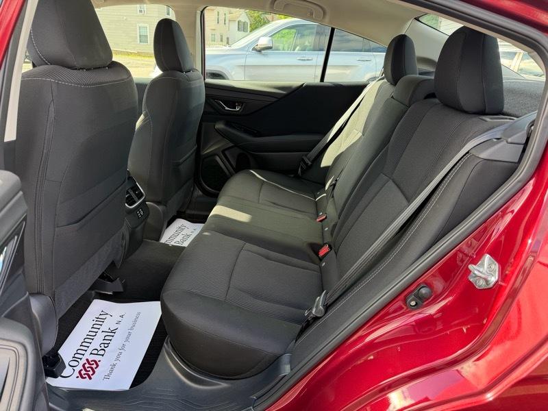 Subaru Legacy Premium 2025