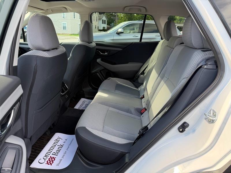 Subaru Outback Premium 2025