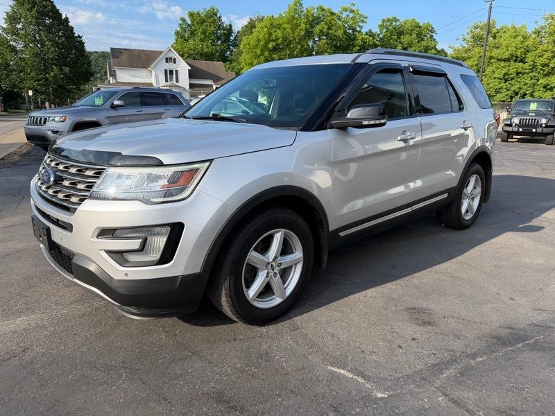 Ford Explorer XLT 4WD 2016