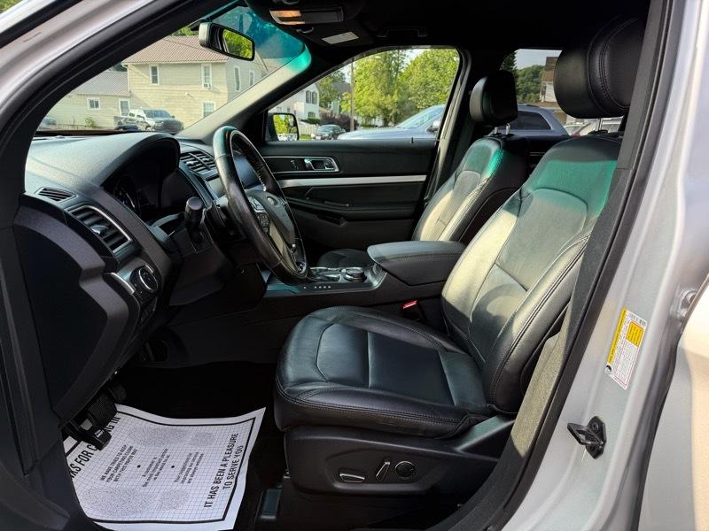 Ford Explorer XLT 4WD 2016