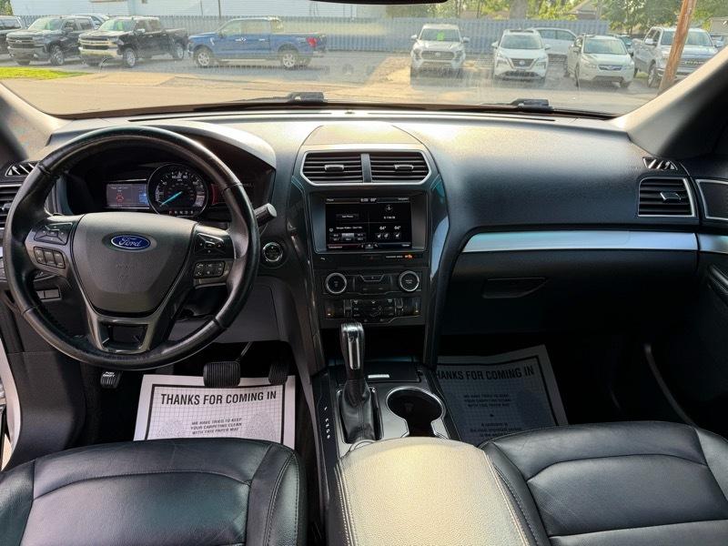 Ford Explorer XLT 4WD 2016