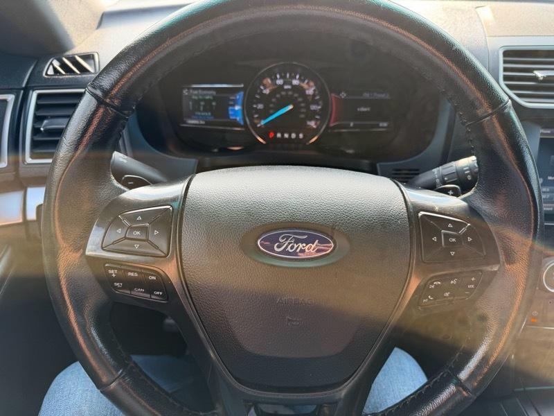 Ford Explorer XLT 4WD 2016