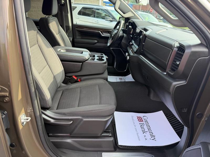 GMC Sierra 1500 Elevation L Crew Cab 4WD 2024