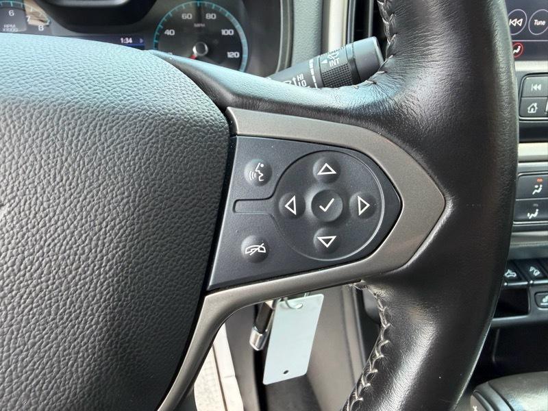 Chevrolet Colorado Z71 Crew Cab 2WD Short Box 2020