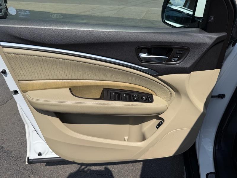 Acura MDX SH-AWD 9-Spd AT w/Tech Package 2020