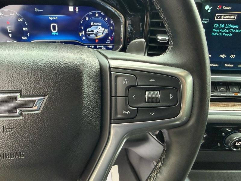 Chevrolet Silverado 1500 Trail Boss LT Crew Cab 4WD 2023