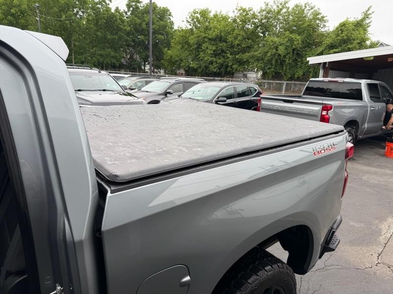 Chevrolet Silverado 1500 Trail Boss LT Crew Cab 4WD 2023