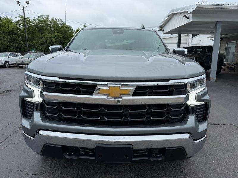 Chevrolet Silverado 1500 LT Crew Cab 4WD 2023