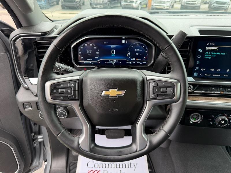 Chevrolet Silverado 1500 LT Crew Cab 4WD 2023