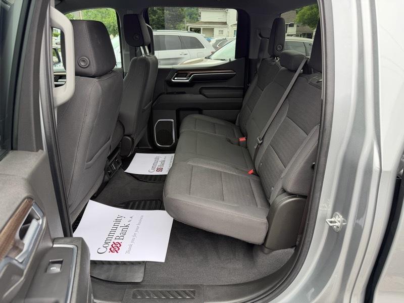 Chevrolet Silverado 1500 LT Crew Cab 4WD 2023