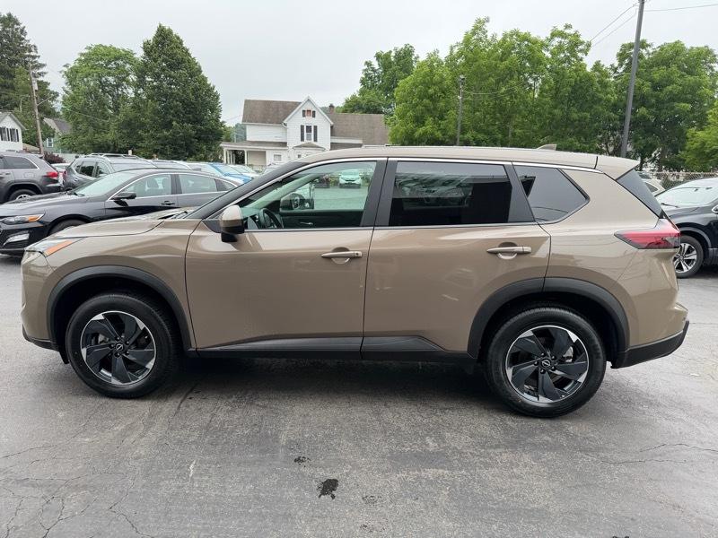 Nissan Rogue SV AWD 2025