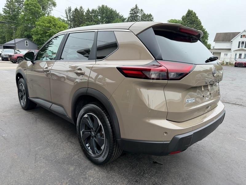 Nissan Rogue SV AWD 2025