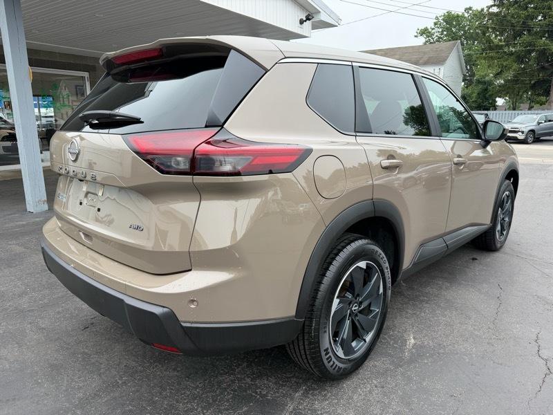 Nissan Rogue SV AWD 2025