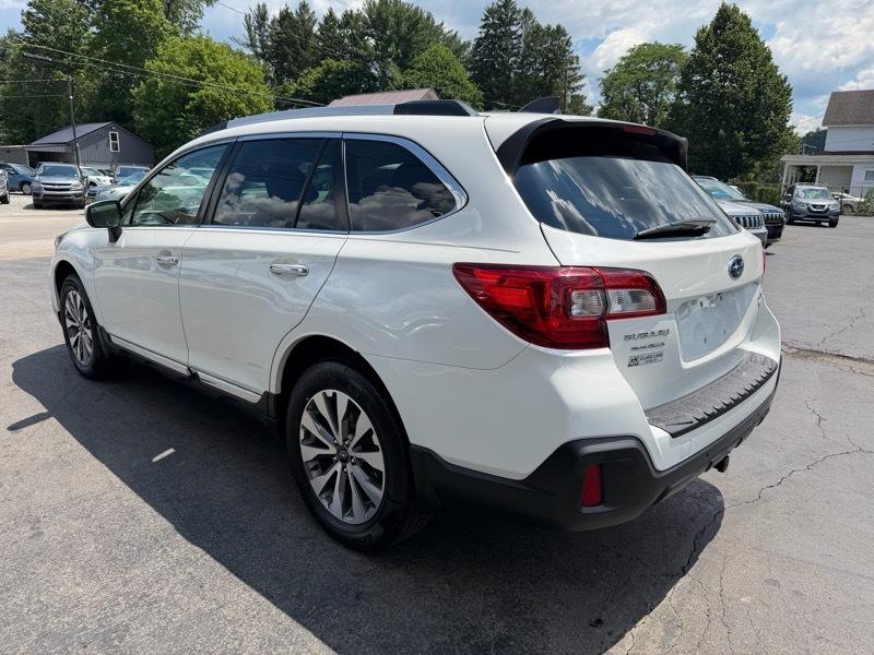 Subaru Outback 3.6R Touring 2019