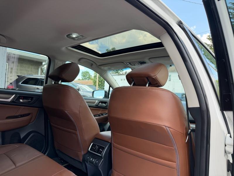 Subaru Outback 3.6R Touring 2019