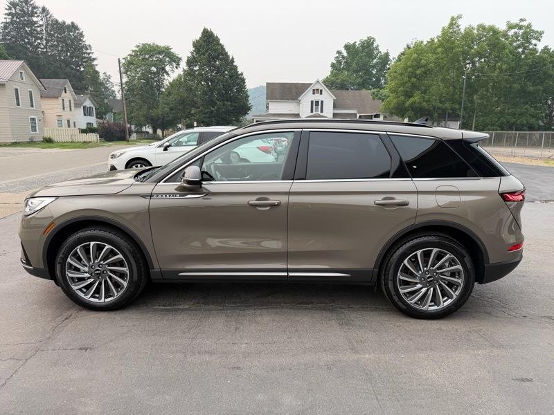 Lincoln Corsair Reserve AWD 2025