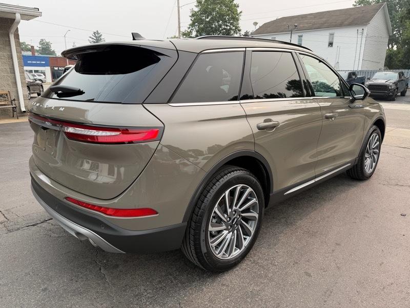 Lincoln Corsair Reserve AWD 2025
