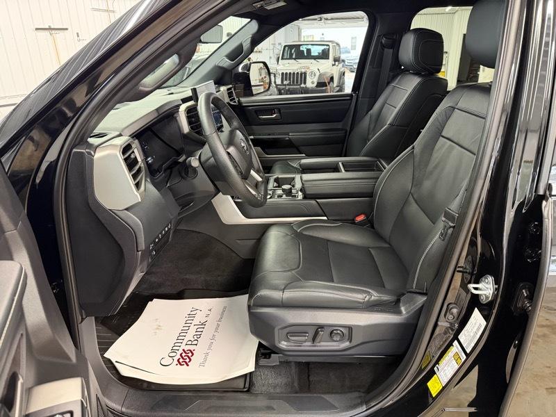 Toyota Tundra Limited CrewMax 4WD 2026