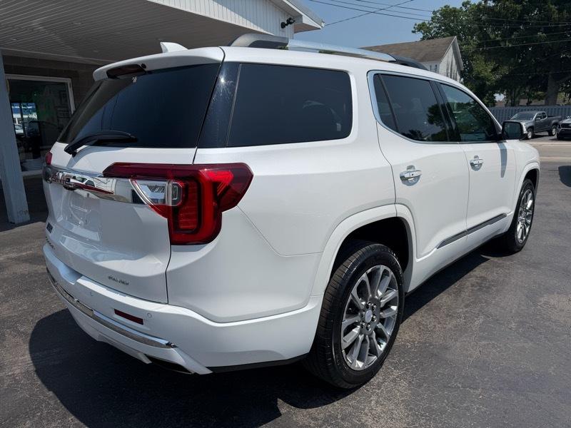 GMC Acadia Denali AWD 2023