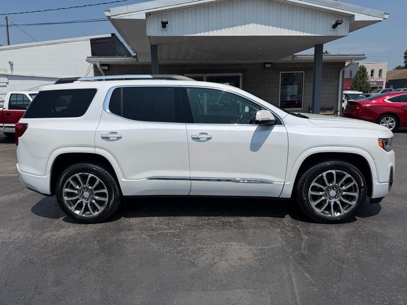 GMC Acadia Denali AWD 2023