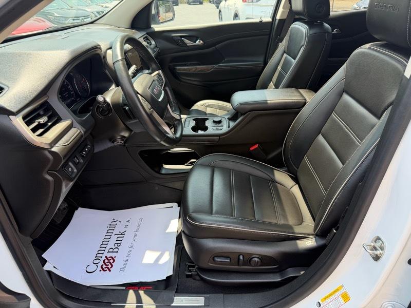 GMC Acadia Denali AWD 2023