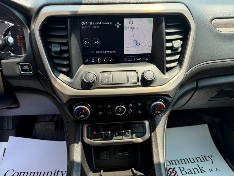 GMC Acadia Denali AWD 2023