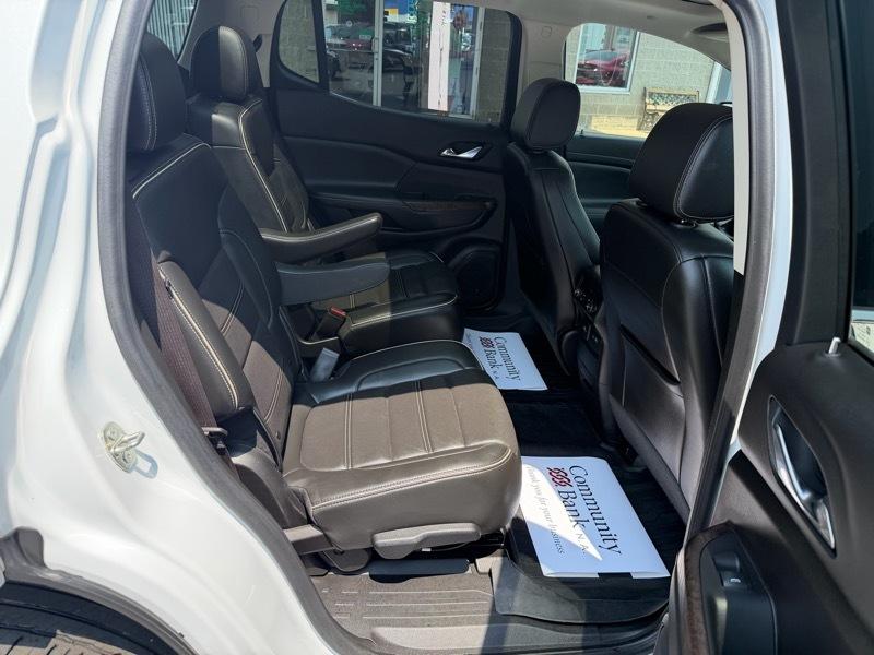 GMC Acadia Denali AWD 2023