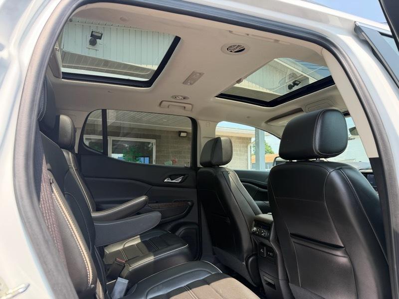 GMC Acadia Denali AWD 2023