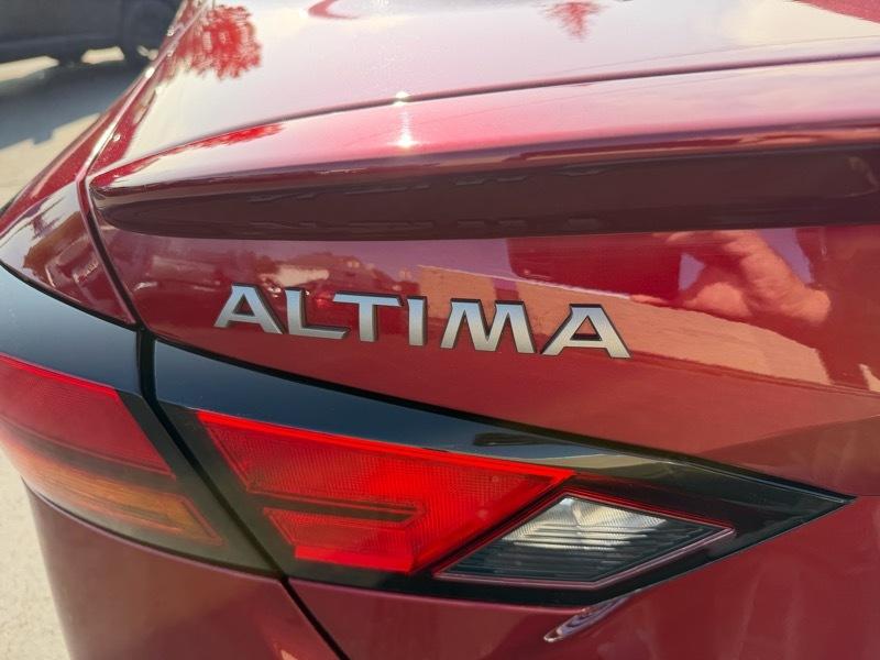 Nissan Altima VC-T SR 2023