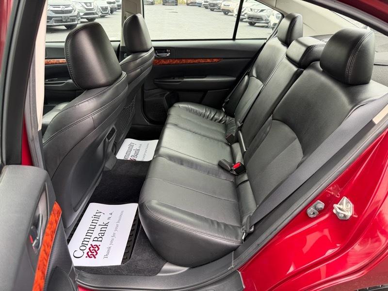 Subaru Legacy 3.6R Limited 2010