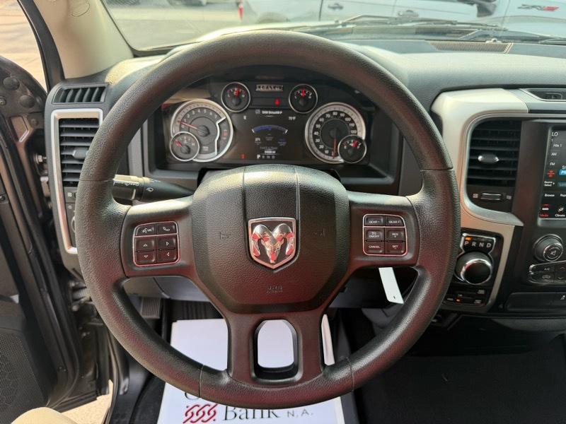 RAM 1500 Classic Tradesman Quad Cab 4WD 2019