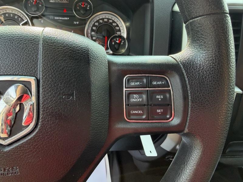 RAM 1500 Classic Tradesman Quad Cab 4WD 2019