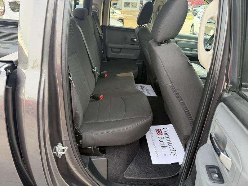 RAM 1500 Classic Tradesman Quad Cab 4WD 2019