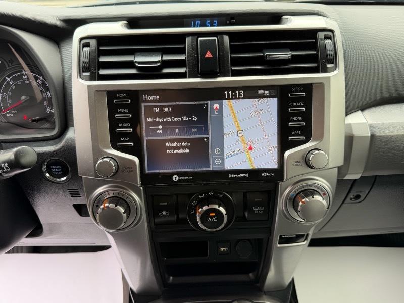 Toyota 4Runner SR5 4WD 2020