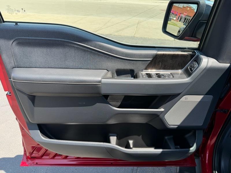 Ford F-150 Lariat SuperCrew 5.5-ft. Bed 4WD 2022