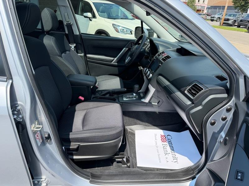 Subaru Forester 2.5i Premium PZEV CVT 2018