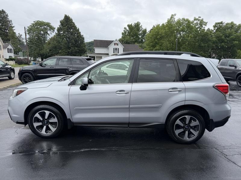 Subaru Forester 2.5i Limited 2017