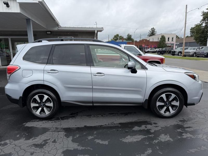 Subaru Forester 2.5i Limited 2017