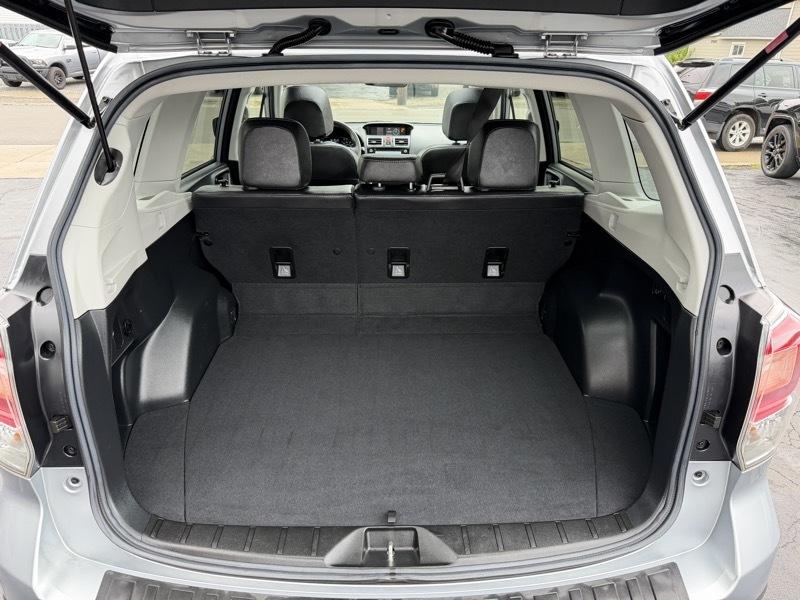 Subaru Forester 2.5i Limited 2017