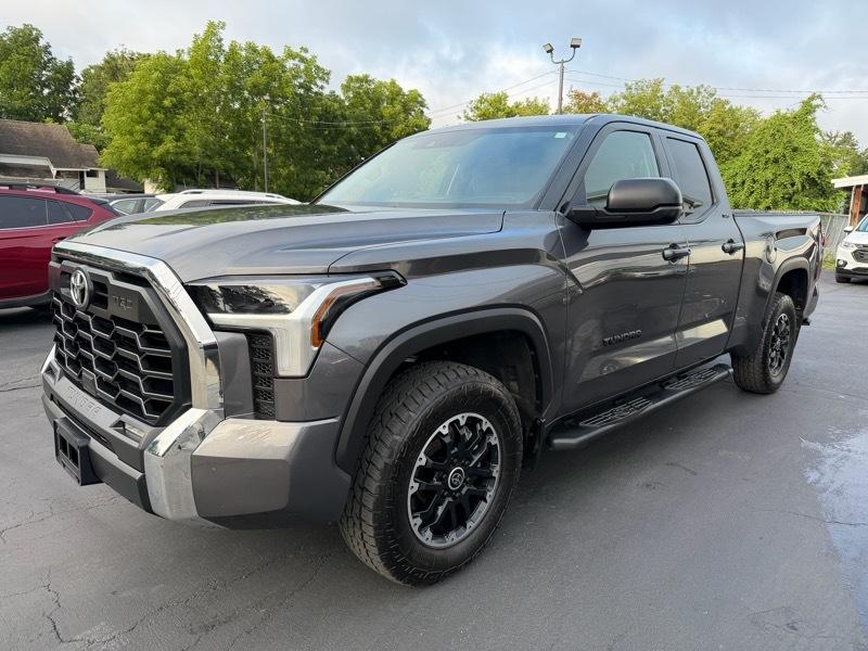 Toyota Tundra SR5 Double Cab 4WD 2023