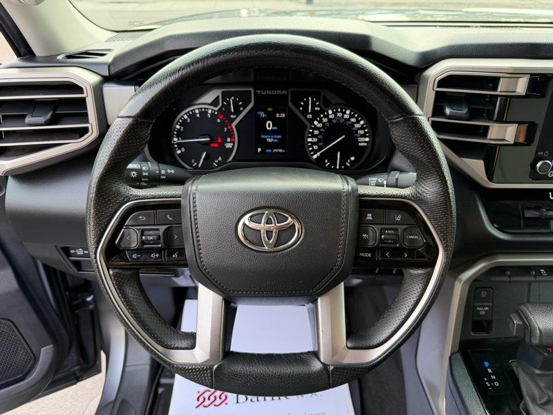 Toyota Tundra SR5 Double Cab 4WD 2023