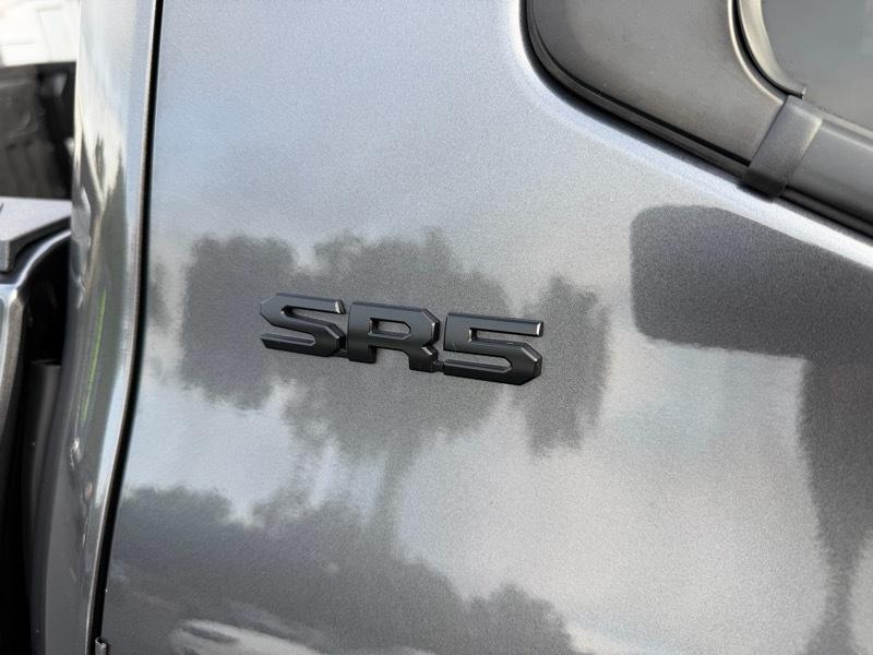 Toyota Tundra SR5 Double Cab 4WD 2023