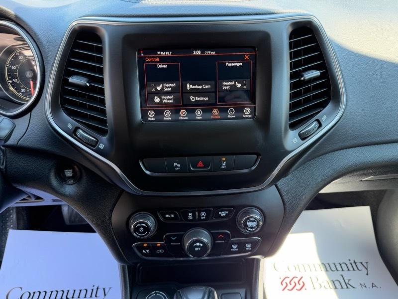 Jeep Cherokee  2021
