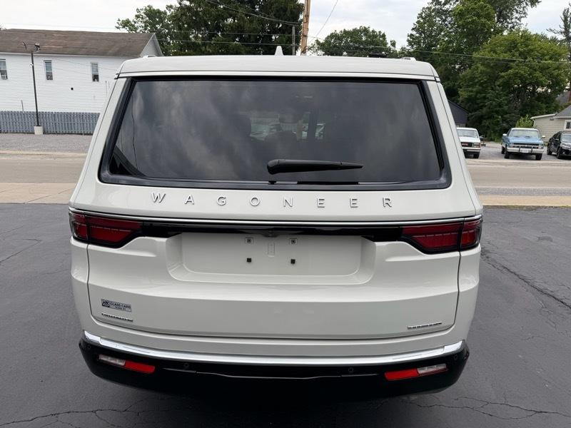 Jeep Wagoneer Series II 4WD 2022