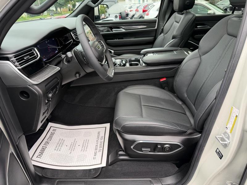 Jeep Wagoneer Series II 4WD 2022