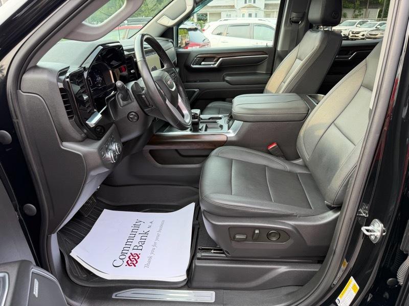 GMC Sierra 1500 SLT Crew Cab 4WD 2023