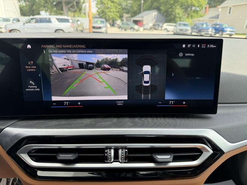BMW 3-Series 330i xDrive 2024